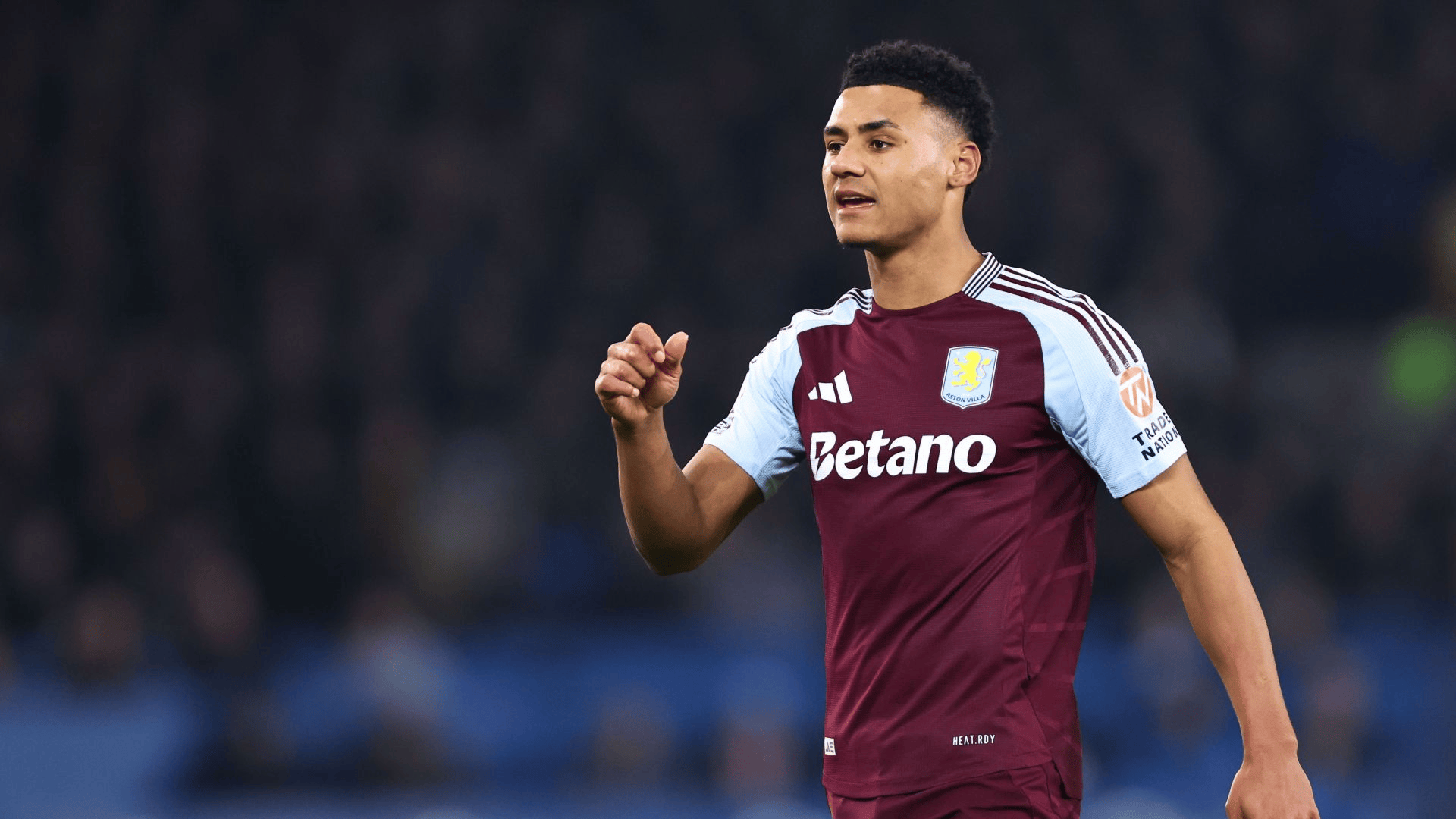 18岁埃斯特旺近6次国家队出场打入5球，成贝利之后首人（18岁埃斯特旺国家队近6战打进5球，成为贝利之后首位达成者）