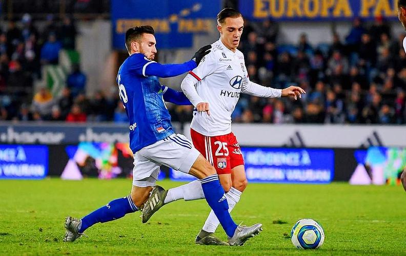 孔塞桑：对错失锁定胜局的进球不满意；弗拉霍维奇是球队领袖