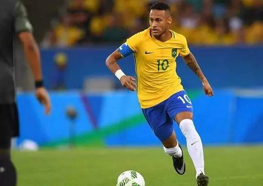 意天空：迪乌夫在国米逐渐展现影响力，或成邓弗里斯合适替补