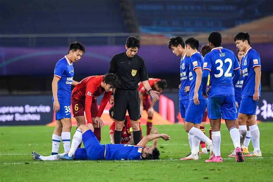 曾单赛季30球，紫百合名宿里加诺退役后重拾老本行当泥瓦匠（单季30球神射手到泥瓦匠：紫百合名宿里加诺退役后重返旧业）