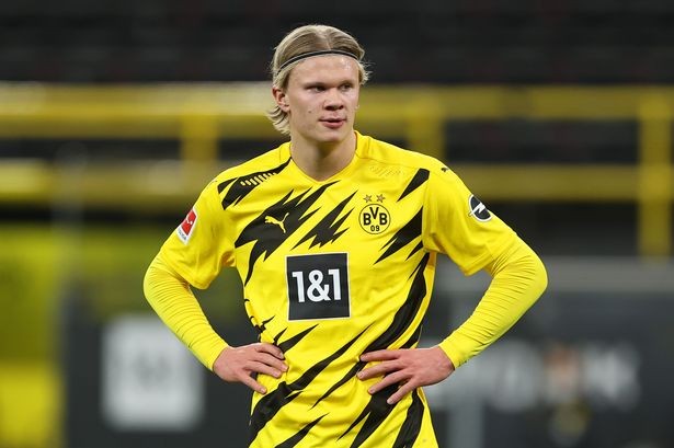 上光荣榜，大连英博一线队主教练李国旭获得辽宁五一劳动奖章