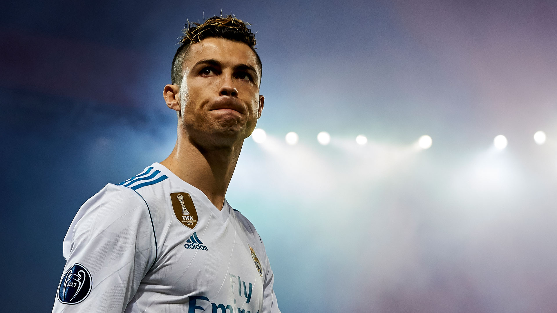 邮报：现阶段看红军冬窗不太可能引援，有一些传闻但没有进展