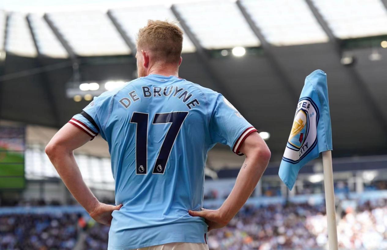 阿隆索生死战！不胜曼城或下课，皇马寻找替代者，齐祖渣叔二选一