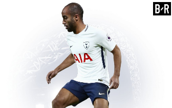 拜仁将创下德甲44轮连续领跑纪录，打破自己1973年创造的纪录（拜仁将以德甲连续44轮占据榜首，刷新1973年队史纪录）